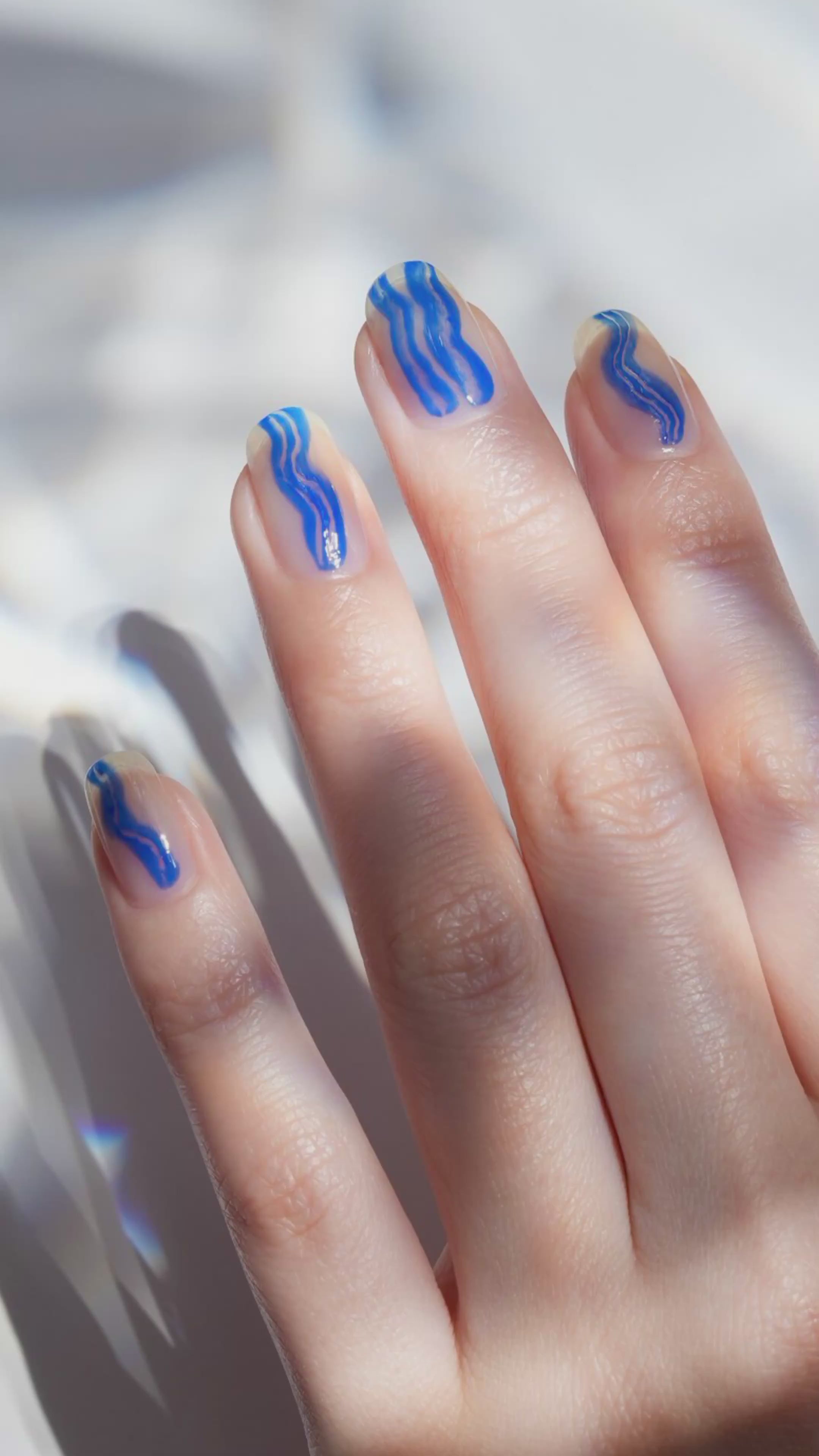 manucurist green（マニキュリスト グリーン） ナチュラル ネイル